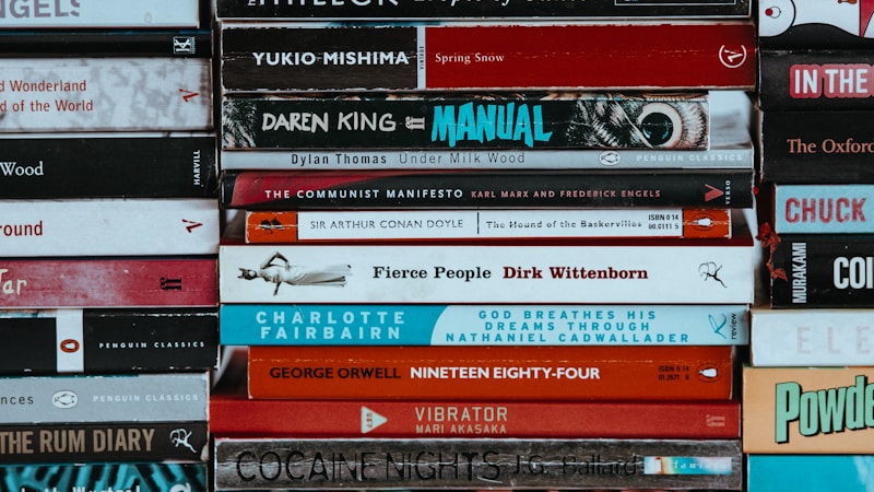 Audibleで女性声優の朗読を楽しむ方法